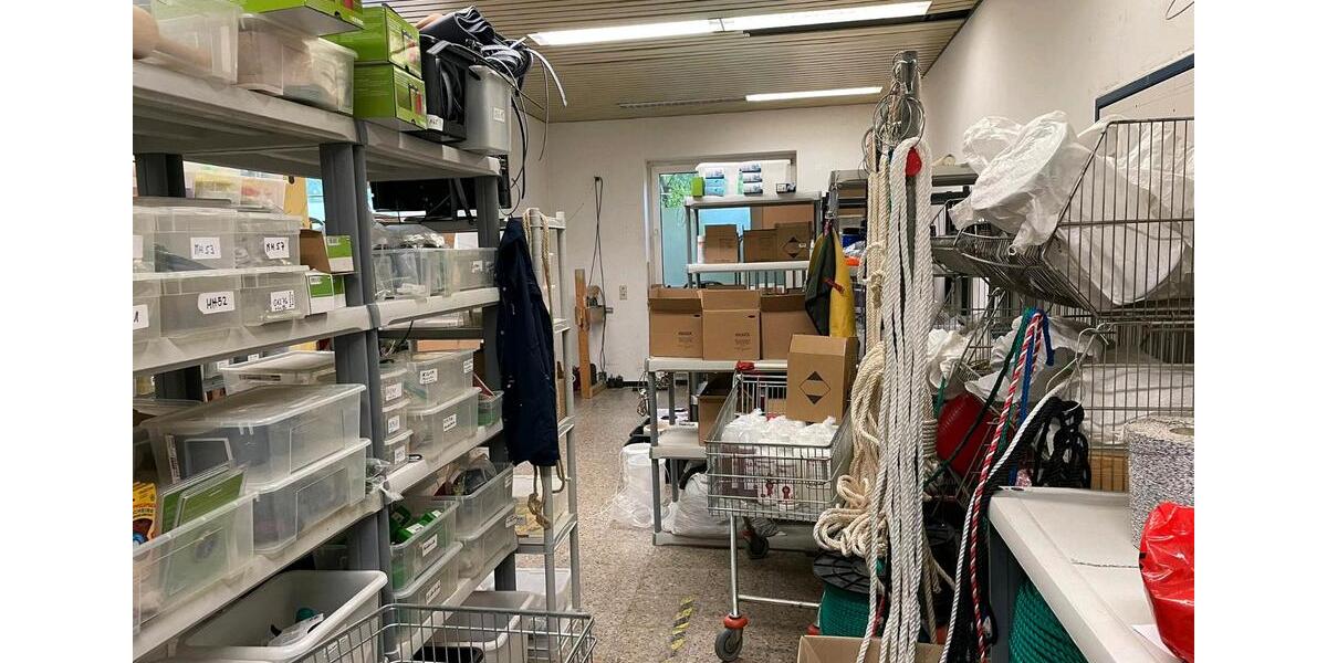 Gewerbefläche in Wendeburg zimmer