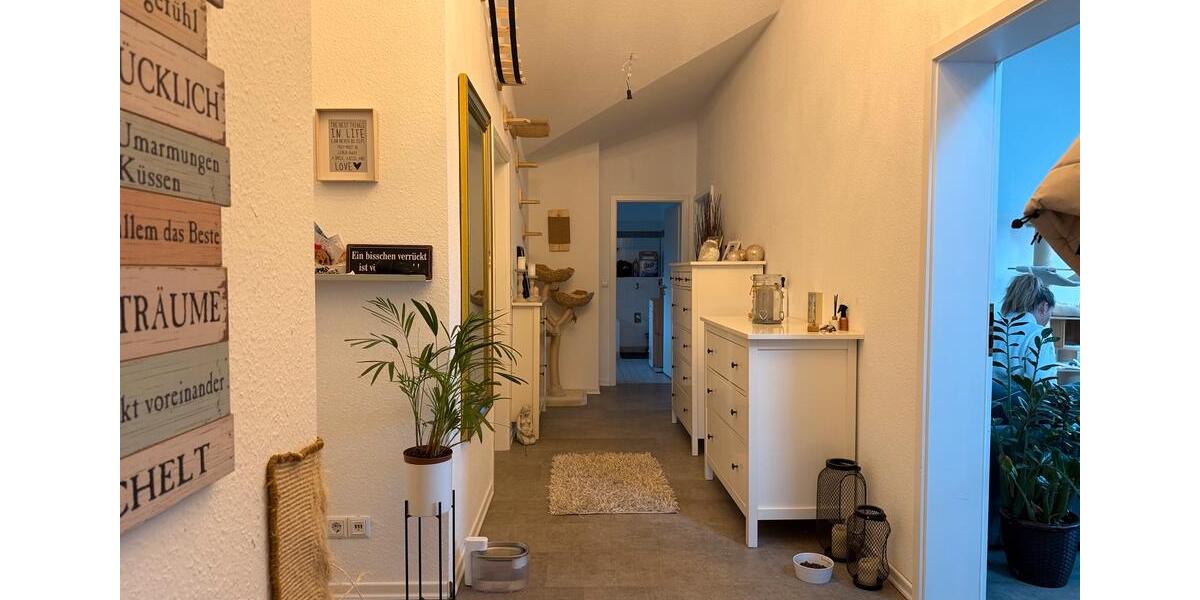 Dachgeschoßwohnung Braunschweig Timmerlah-Geitelde-Stiddien - 3.5 Zimmer, 82 m&sup2;, 985&euro; | Angebot:26251214