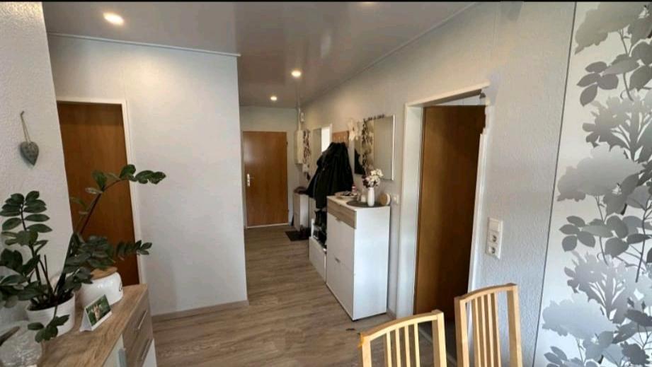 Etagenwohnung Wolfenbüttel Adersheim - 3 Zimmer, 77 m&sup2;, 750&euro; | Angebot:25397259