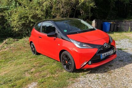Toyota Aygo (X) 90.160 km 6.399 &euro; Hildesheim 31139