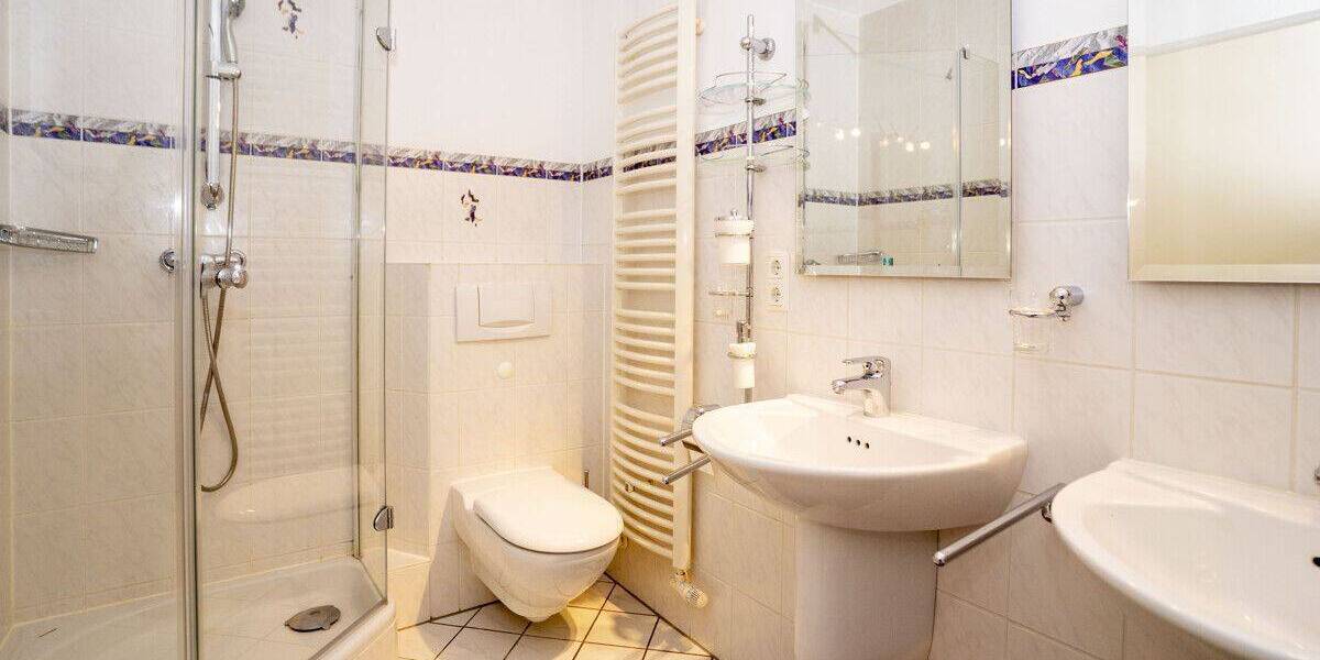 Etagenwohnung Salzgitter Bad - 4 Zimmer, 121 m&sup2;, 180.000&euro; | Angebot:26796659