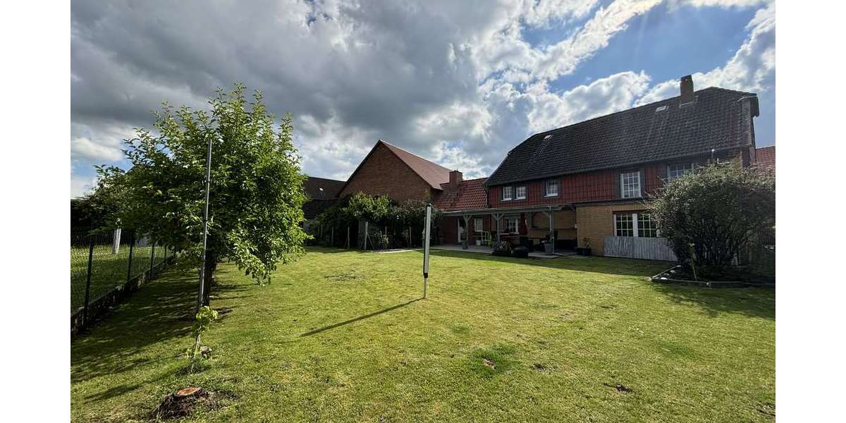 Einfamilienhaus Vechelde - 9 Zimmer, 221 m&sup2;, 449.000&euro; | Angebot:27257493