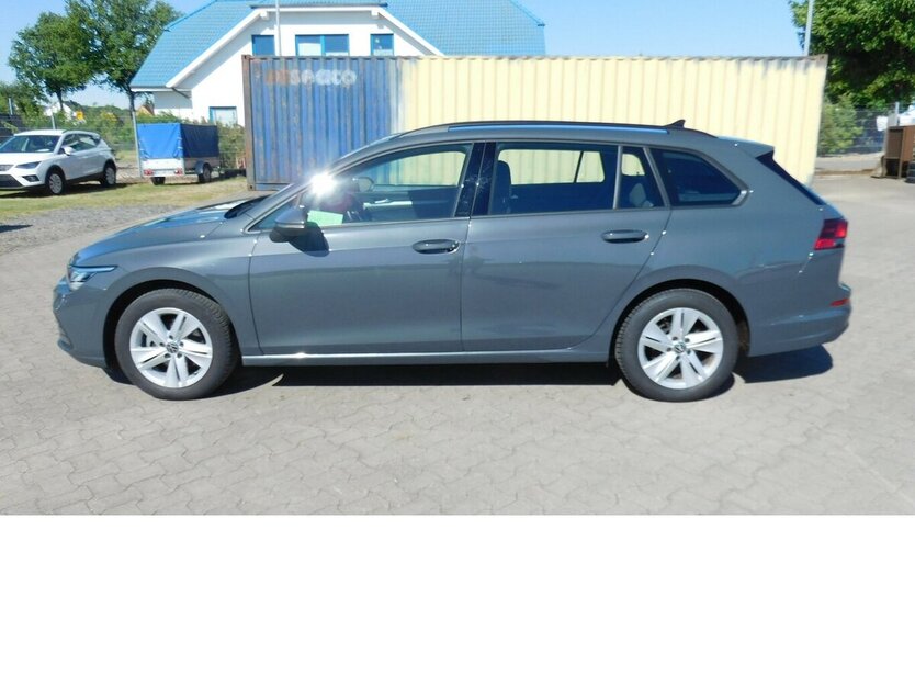 VW Golf Variant VIII 2.0 TDI BMT Life Comfortli 28.500 km 22.990 € Vordorf 38533