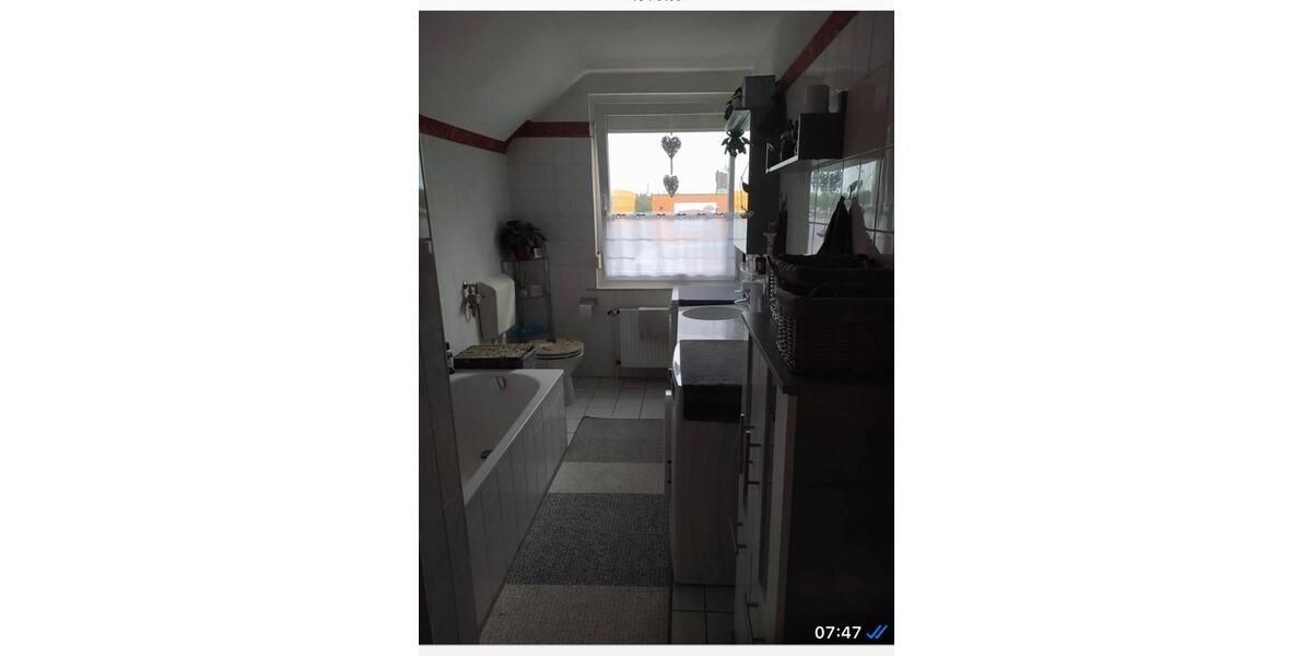 Sehr schöne 3 Zimmer Wohnung mit kamin 3 zimmer