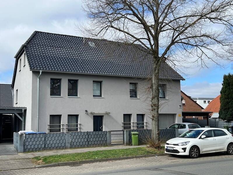 Zweifamilienhaus mit Büro oder Einliegerwohnung in Braunschweig-Wenden zimmer