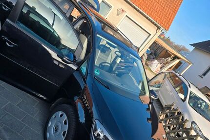 VW Touran 233.250 km 12.449 &euro; Peine 31226