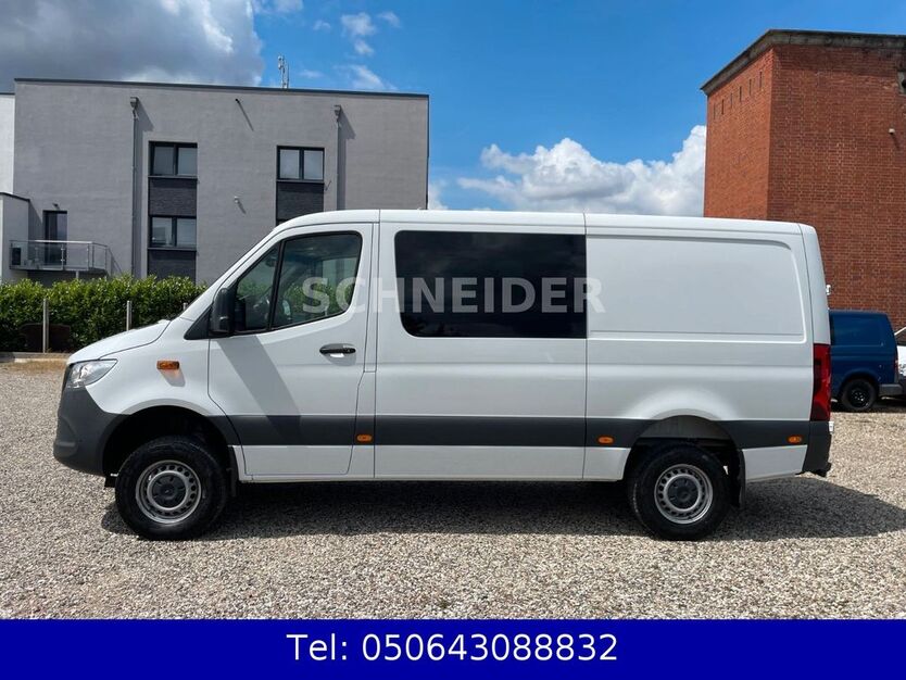 Mercedes-Benz Sprinter 79.931 km 46.990 € Gross Düngen 31162