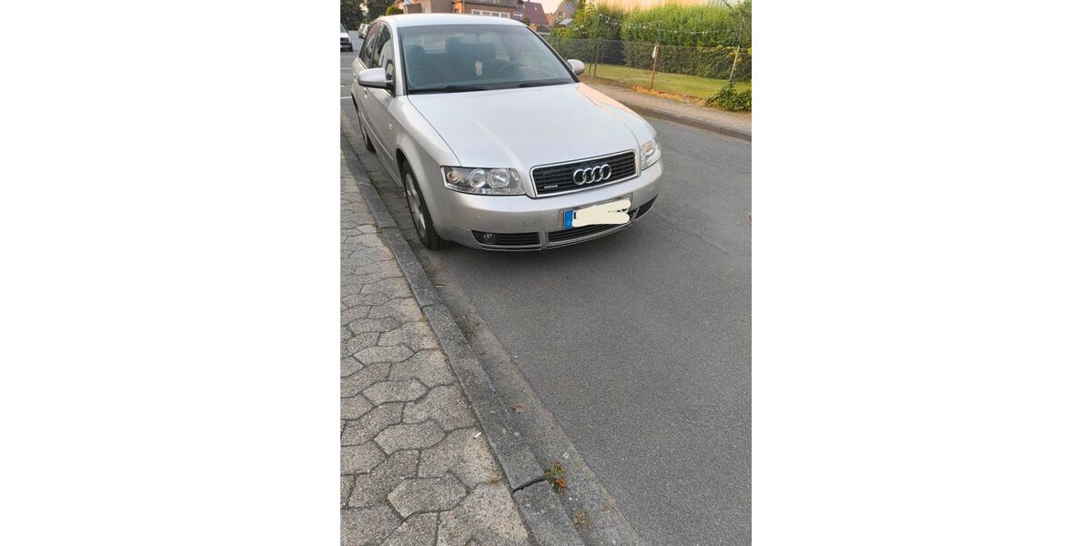 Audi A4 302.000 km 1.800 &euro; Schladen 35315