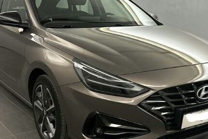 Hyundai i30 51.277 km 18.950 € Salzgitter 38229