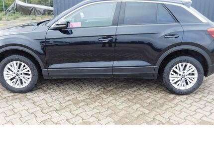 VW T-Roc 25.600 km 21.690 € Vordorf 38533