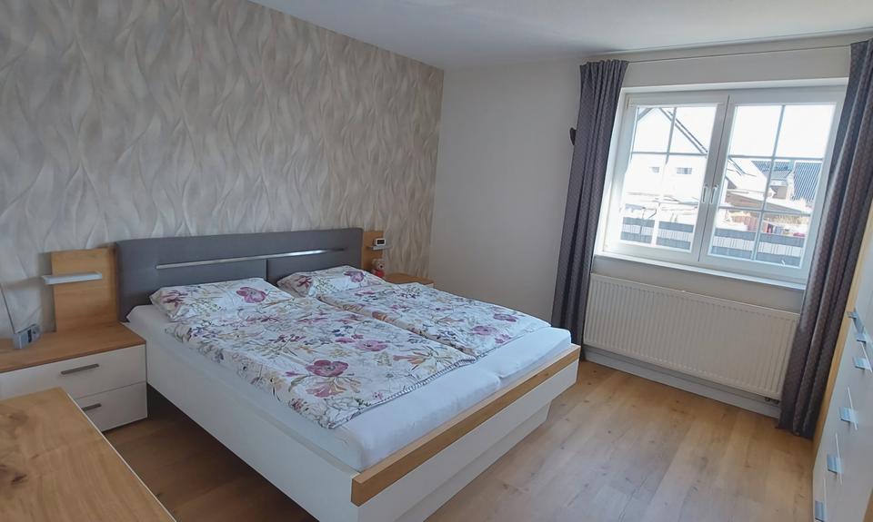 Einfamilienhaus Ilsede - 10 Zimmer, 277 m&sup2;, 625.000&euro; | Angebot:27096233