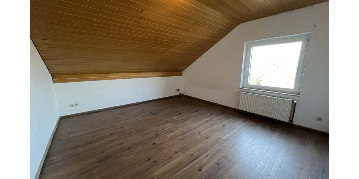 Wohnen und Arbeiten unter einem Dach - Einfamilienhaus Hildesheim Ochtersum | Angebot:23537622