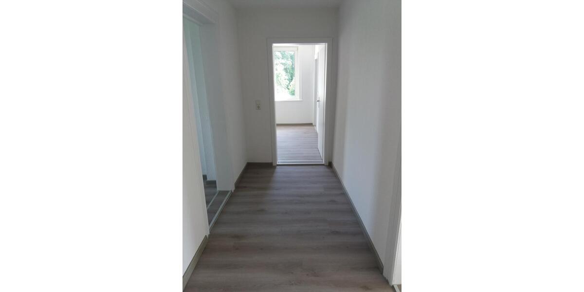 Dachgeschoßwohnung Goslar Immenrode - 3 Zimmer, 69 m&sup2;, 480&euro; | Angebot:24490837