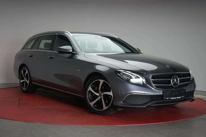E 300