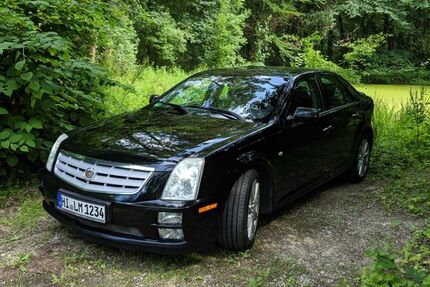 Cadillac STS 283.000 km 4.950 &euro; Holle 31188