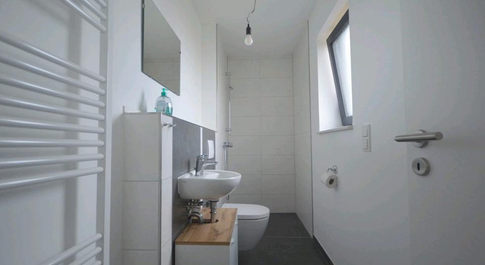 Freistehendes Einfamilienhaus mit Garten, Terrasse & Einbauküche 6 zimmer