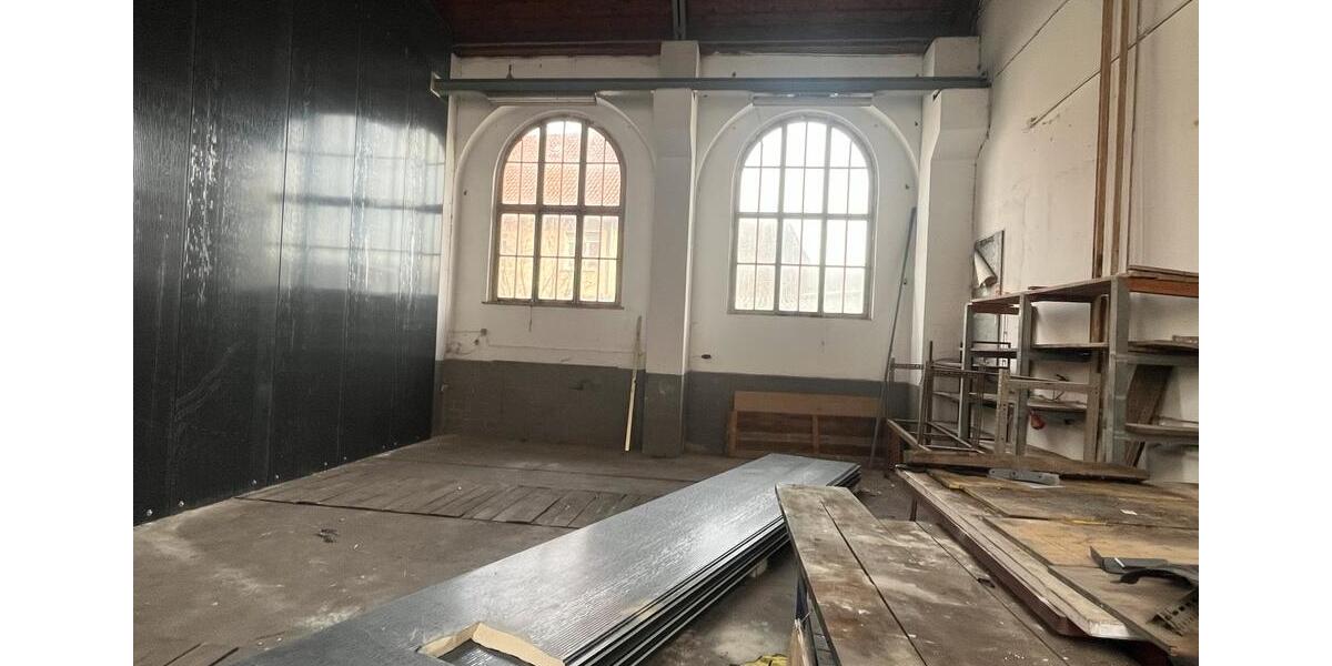 Kfz- Werkstatt, Hobbywerkstatt, Lagerhalle, Halle zimmer