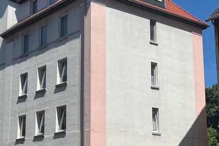 Helle 2,5Zi DG-Whg mit Blick über den Dächern der Stadt v. Privat 2.5 zimmer