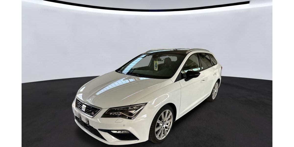 Seat Leon 101.652 km 15.950 &euro; Goslar 38642