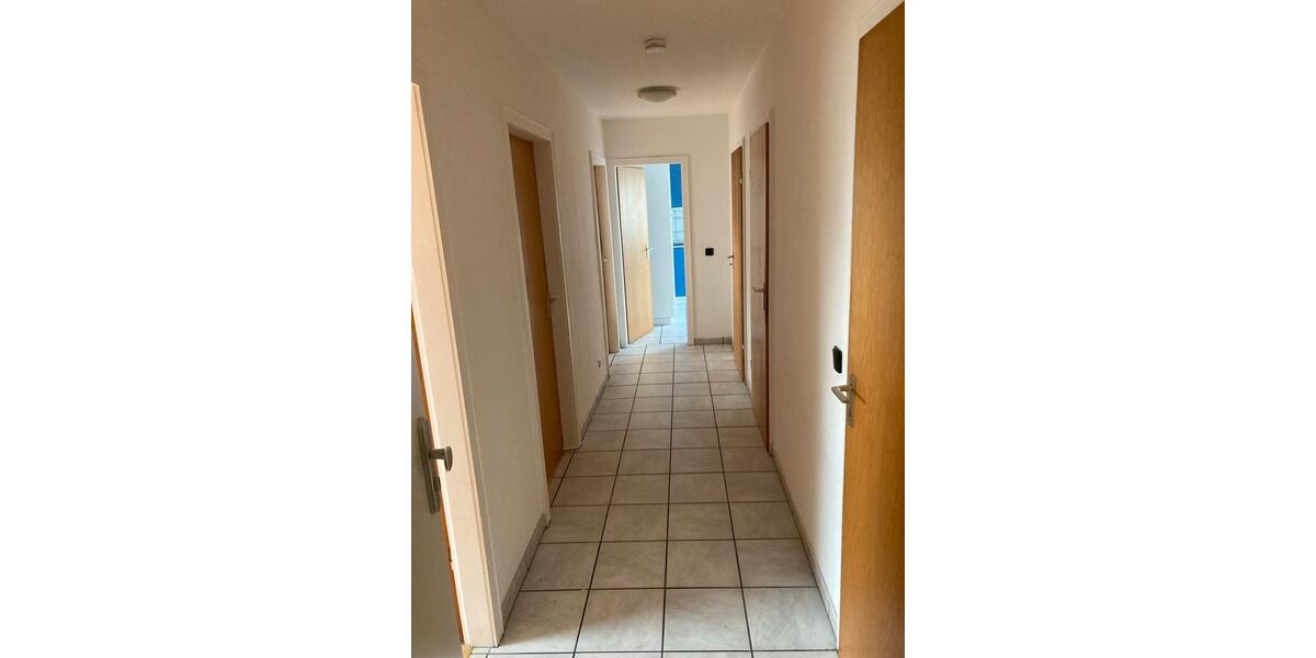 Dachgeschoßwohnung Wolfenbüttel - 2.5 Zimmer, 55 m&sup2;, 99.000&euro; | Angebot:27301057