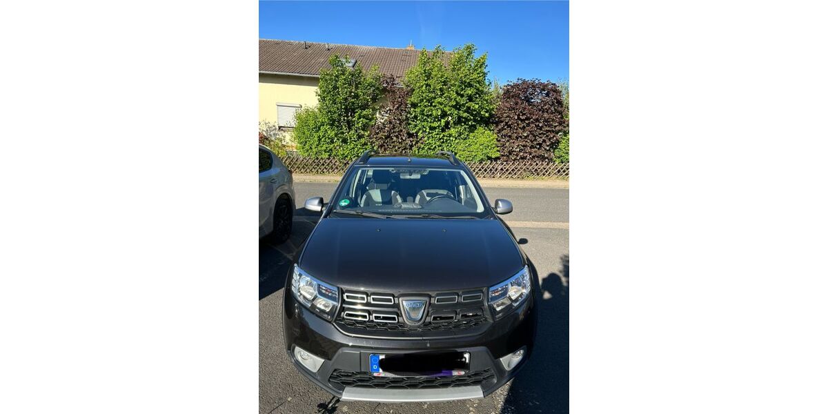 Dacia Logan 164.500 km 7.490 &euro; Wolfenbüttel 38300