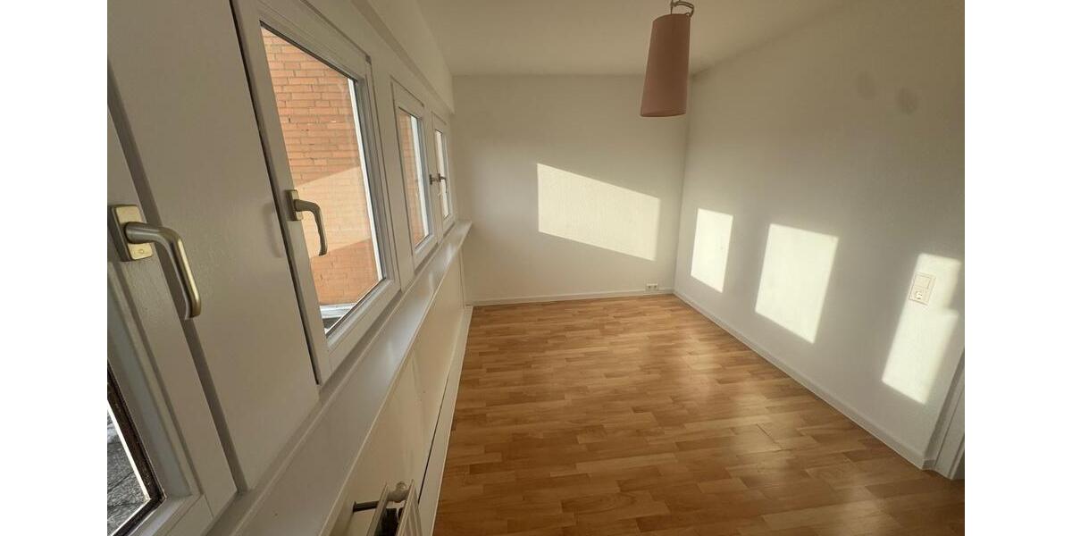 Etagenwohnung Hildesheim Himmelsthür - 3 Zimmer, 75 m&sup2;, 750&euro; | Angebot:24892713