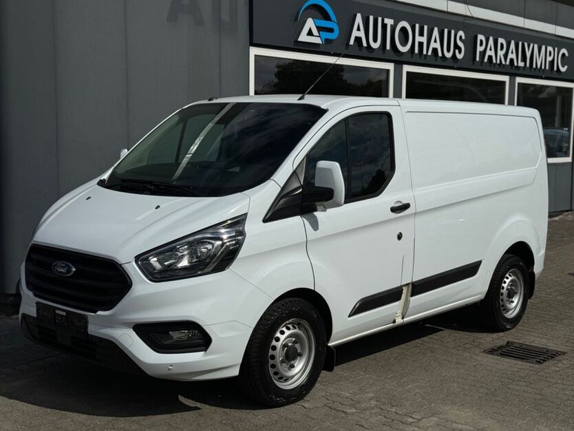 Ford Transit Custom 86.683 km 16.490 € Salzgitter 38259