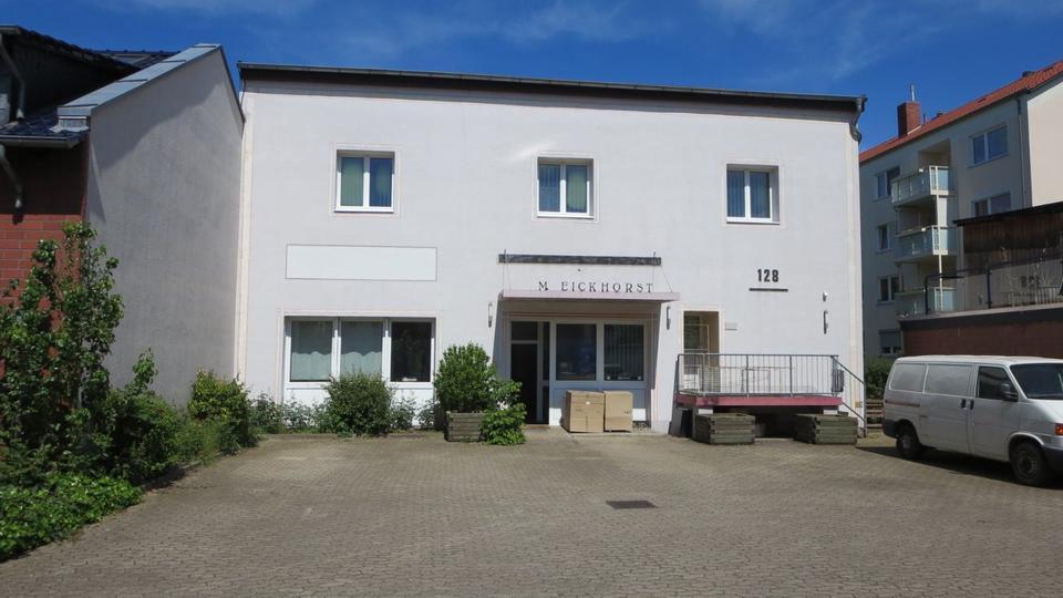 Braunschweig Madamenweg 10 Zimmer , 2 Bäder mit Garten 335m²