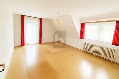 EIN ZUHAUSE, DAS PLATZ FÜR DIE GANZE FAMILIE BIETET 6 zimmer