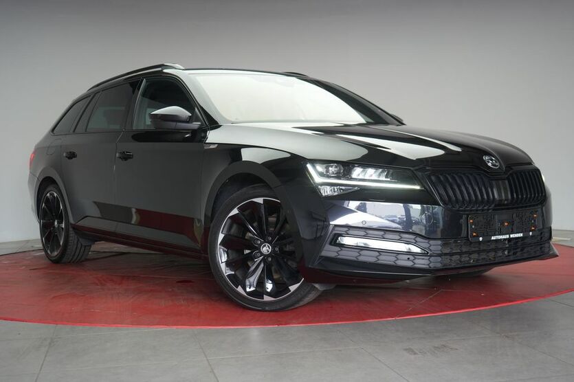 Skoda Superb 85.000 km 33.490 € Braunschweig 38110