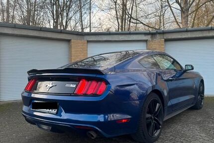 Ford Mustang 159.000 km 19.950 &euro; Braunschweig 38116