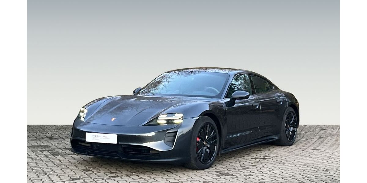 Porsche Taycan 45.549 km 71.840 &euro; Braunschweig 38114