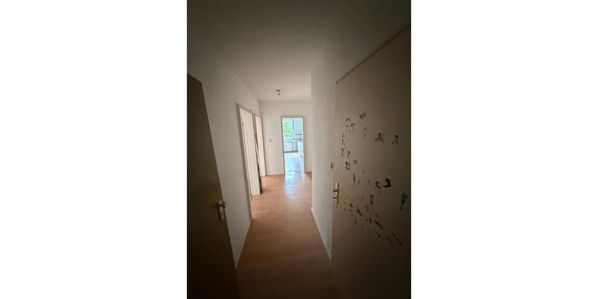 Etagenwohnung Salzgitter - 5 Zimmer, 110 m&sup2;, 1.400&euro; | Angebot:26497045