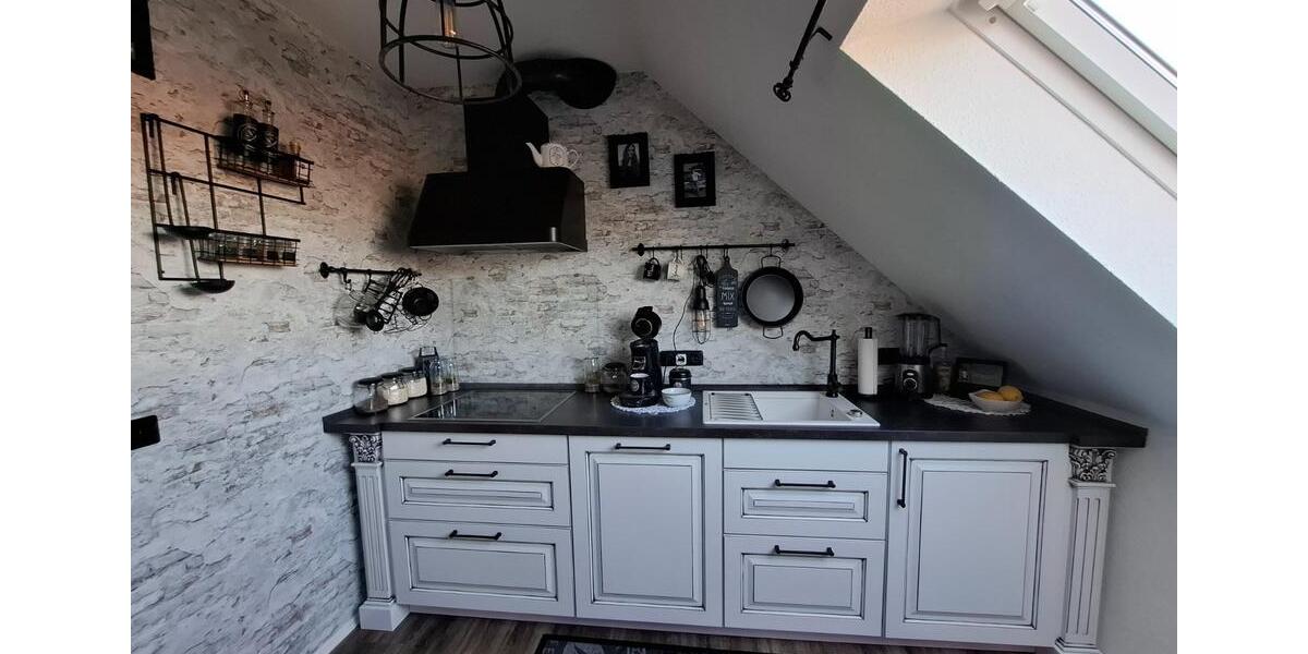 Schöne stilvolle Eigentumswohnung im DG, 3 Zi.,Balkon, Garage 3 zimmer