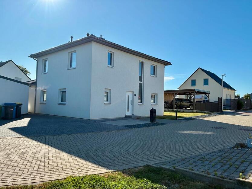Stadthaus Einfamilienhaus 160m2, BJ 2016, Top Lage