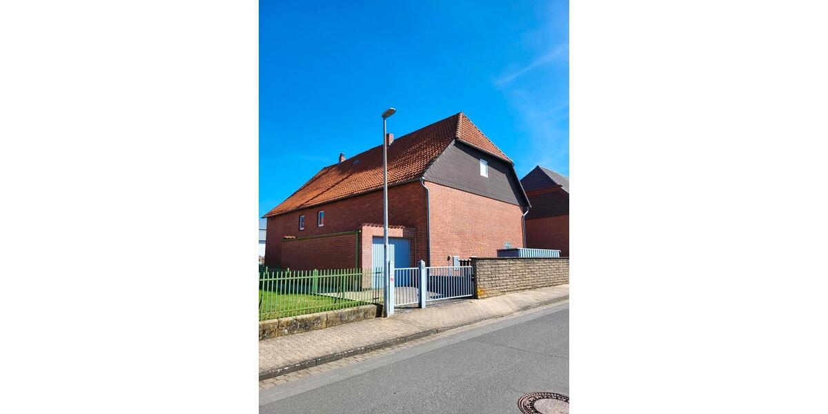 Einfamilienhaus Söhlde - 6 Zimmer, 150 m&sup2;, 190.000&euro; | Angebot:26221997