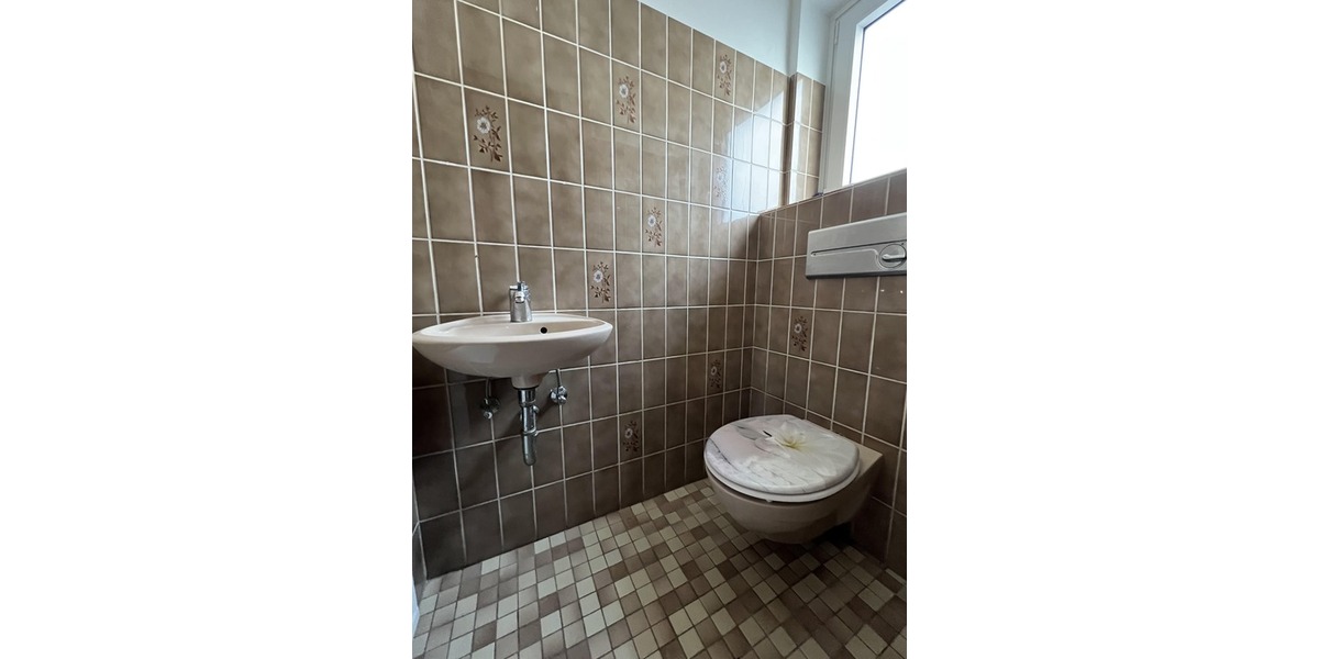 Wohnen und Arbeiten unter einem Dach - Einfamilienhaus Hildesheim Ochtersum | Angebot:23537622