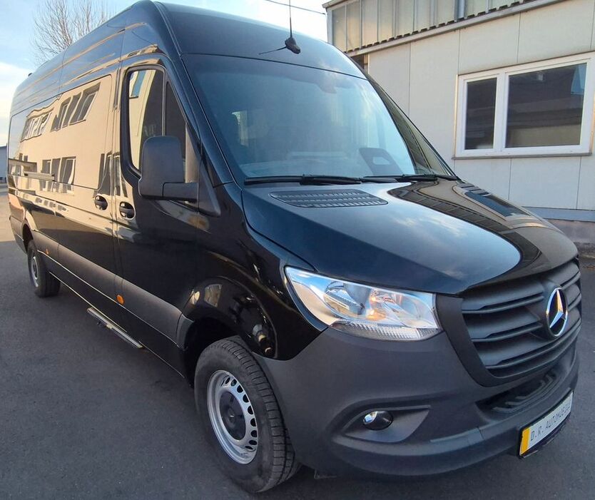 Mercedes-Benz Sprinter 7.800 km 63.990 € Braunschweig 38112