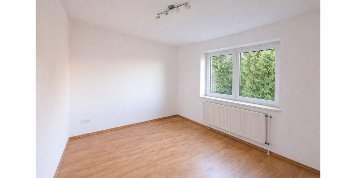 Etagenwohnung Hildesheim Itzum-Marienburg - 3 Zimmer, 77 m&sup2;, 900&euro; | Angebot:24866393