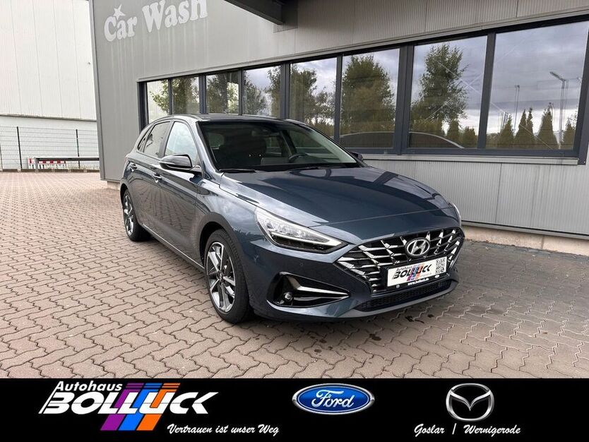 i30