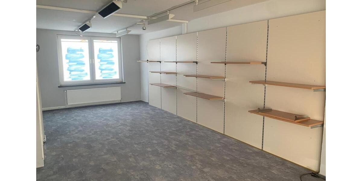 Innenstadt: gepflegte Gewerbeeinheit – Büro, Praxis, Einzelhandel zimmer