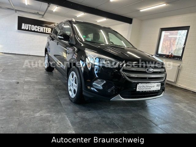 Ford Kuga 105.000 km 8.990 &euro; Braunschweig 38112