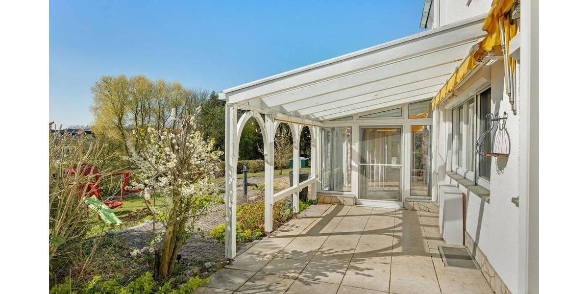 PROVISIONSFREI | Endhaus mit großem Garten in Top Lage - sofort bezugsfrei! 7 zimmer