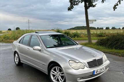 Mercedes-Benz C 180 133.205 km 3.800 € Denkte 38321