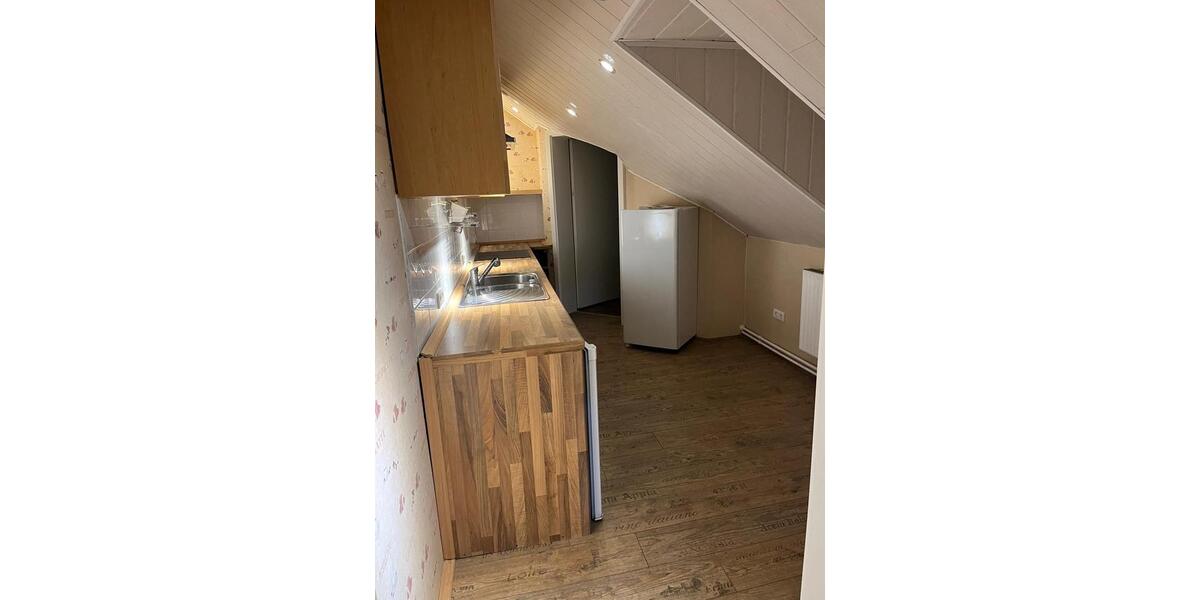 Dachgeschoßwohnung Goslar Immenrode - 4 Zimmer, 80 m&sup2;, 750&euro; | Angebot:26277732