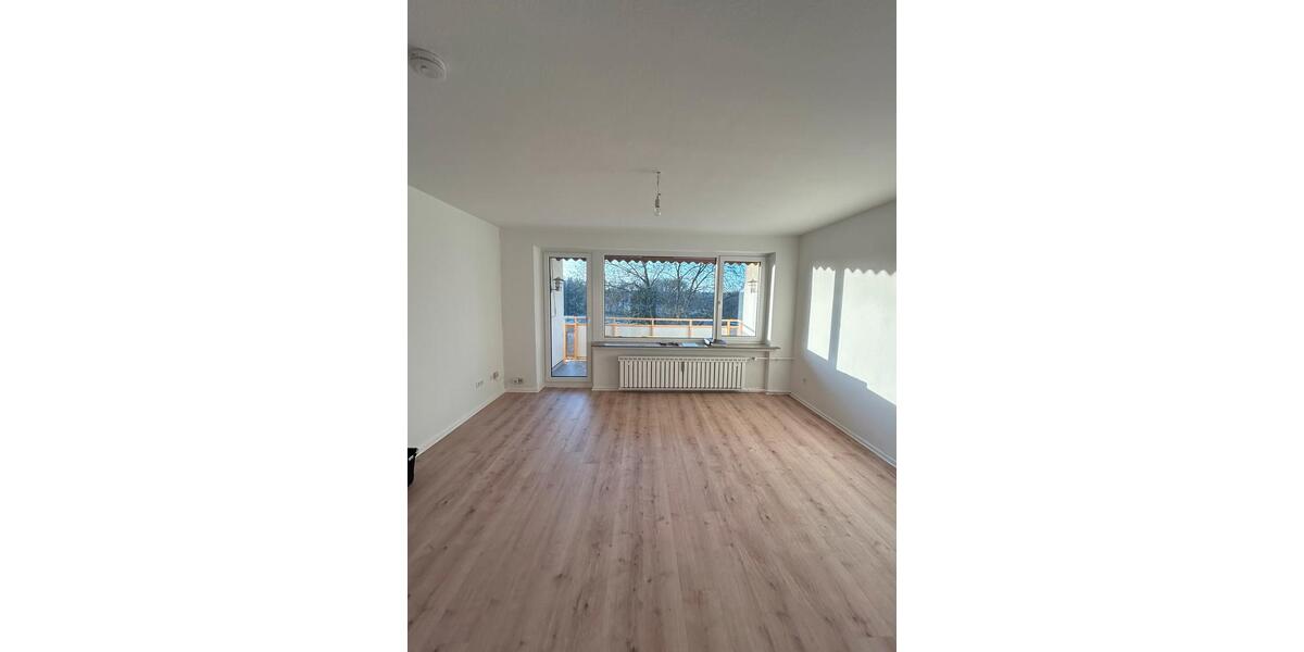 Etagenwohnung Braunschweig Lehndorf-Watenbüttel - 3 Zimmer, 85 m&sup2;, 990&euro; | Angebot:24853031