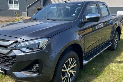 Isuzu D-Max 2.900 km 48.450 &euro; Hildesheim 31137