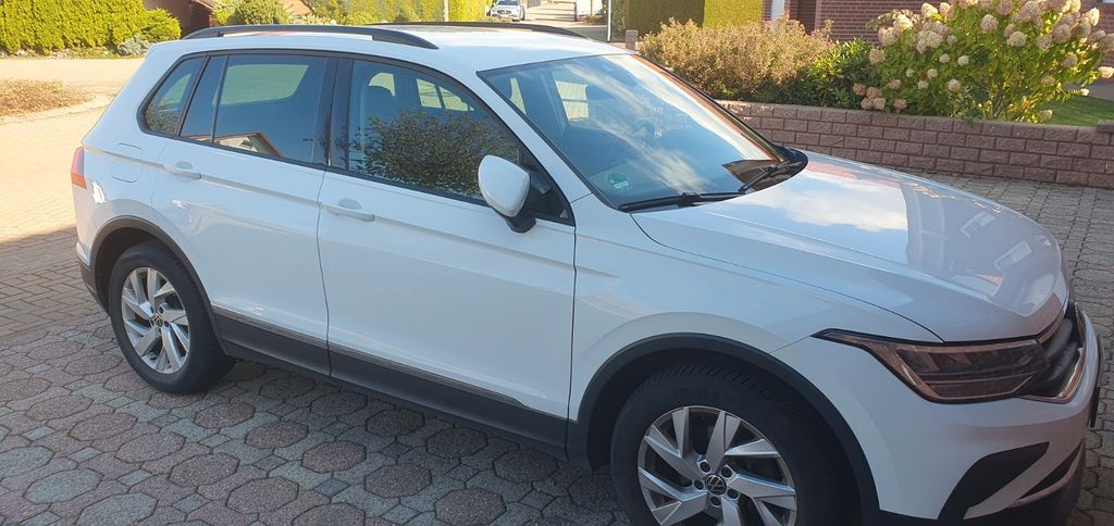 VW Tiguan 49.500 km 23.100 € Seesen 38723