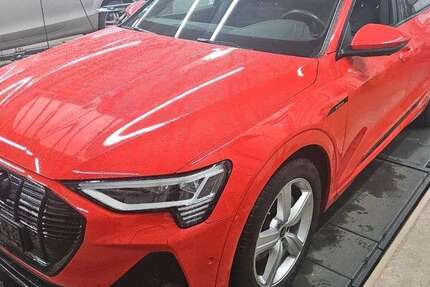 Audi e-tron 54.400 km 38.950 &euro; Salzgitter 38259