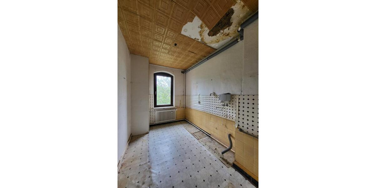 Einfamilienhaus Hildesheim Himmelsthür - 9 Zimmer, 195 m&sup2;, 175.000&euro; | Angebot:26689251